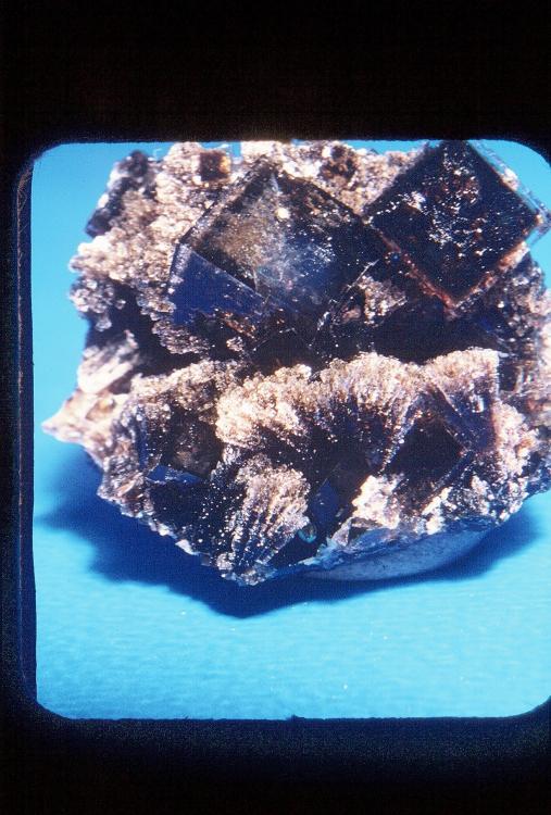 088OHfluorite-Delphos-3-'87-sheaves(1cm)+cube,pyrite.jpg.jpg