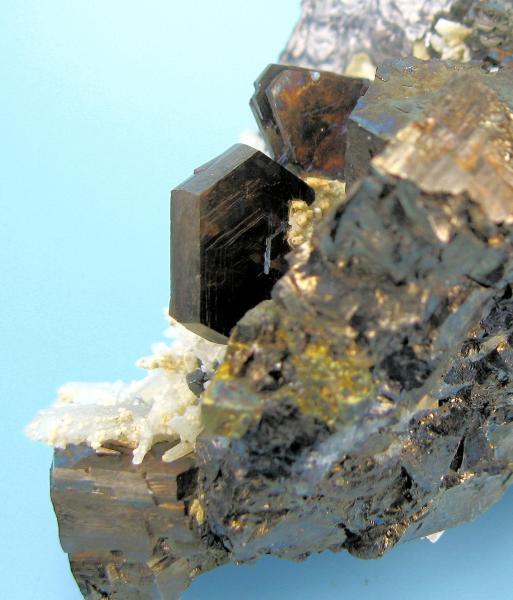 2321M-pyrrothite1.jpg
