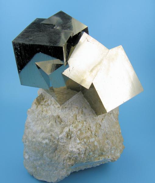 2777M-pyrite2.jpg