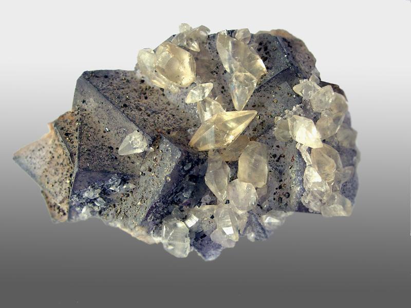 Fluorite Calcite Ladywash 1a.jpg