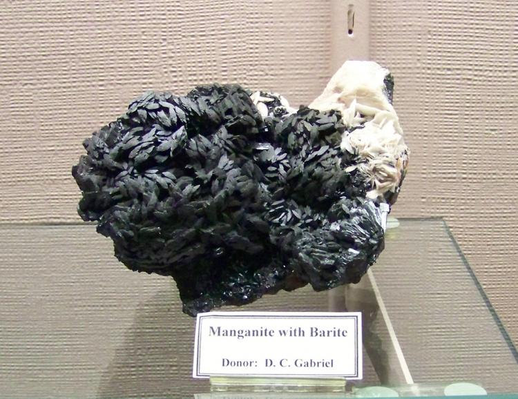 manganite-barite.jpg