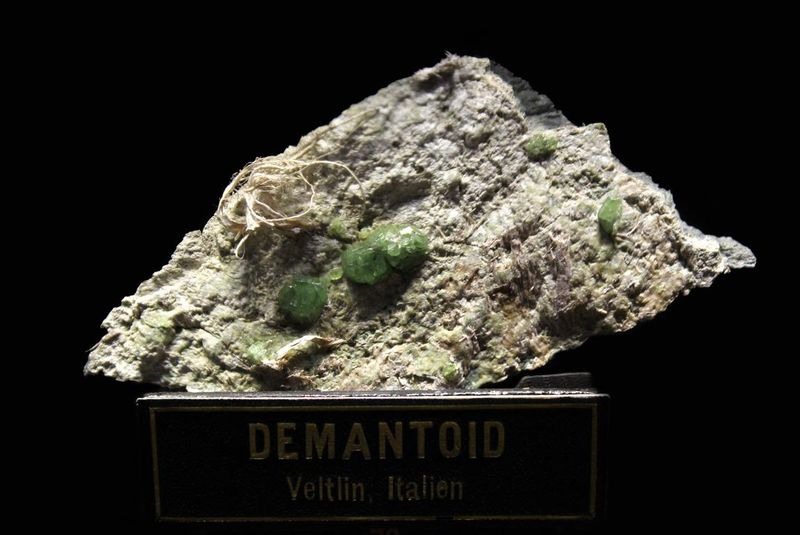 Dematoid Val Malenco Italien ca. 11 cm IMG_2012.JPG