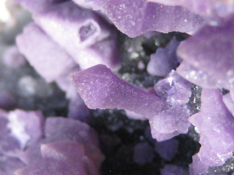 Fluorite sceptered crystals and Stibnite, Chajdarkan, Mitte Aria, Turkmenistan, URSS.JPG